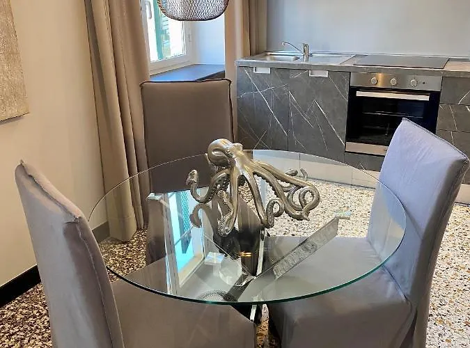 Hnn Luxury *