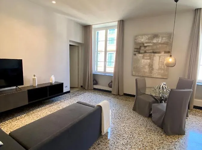 Hnn Luxury شقة جنوة